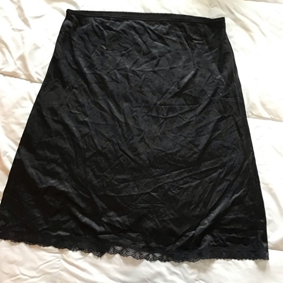 Vintage black slip - Picture 1 of 3